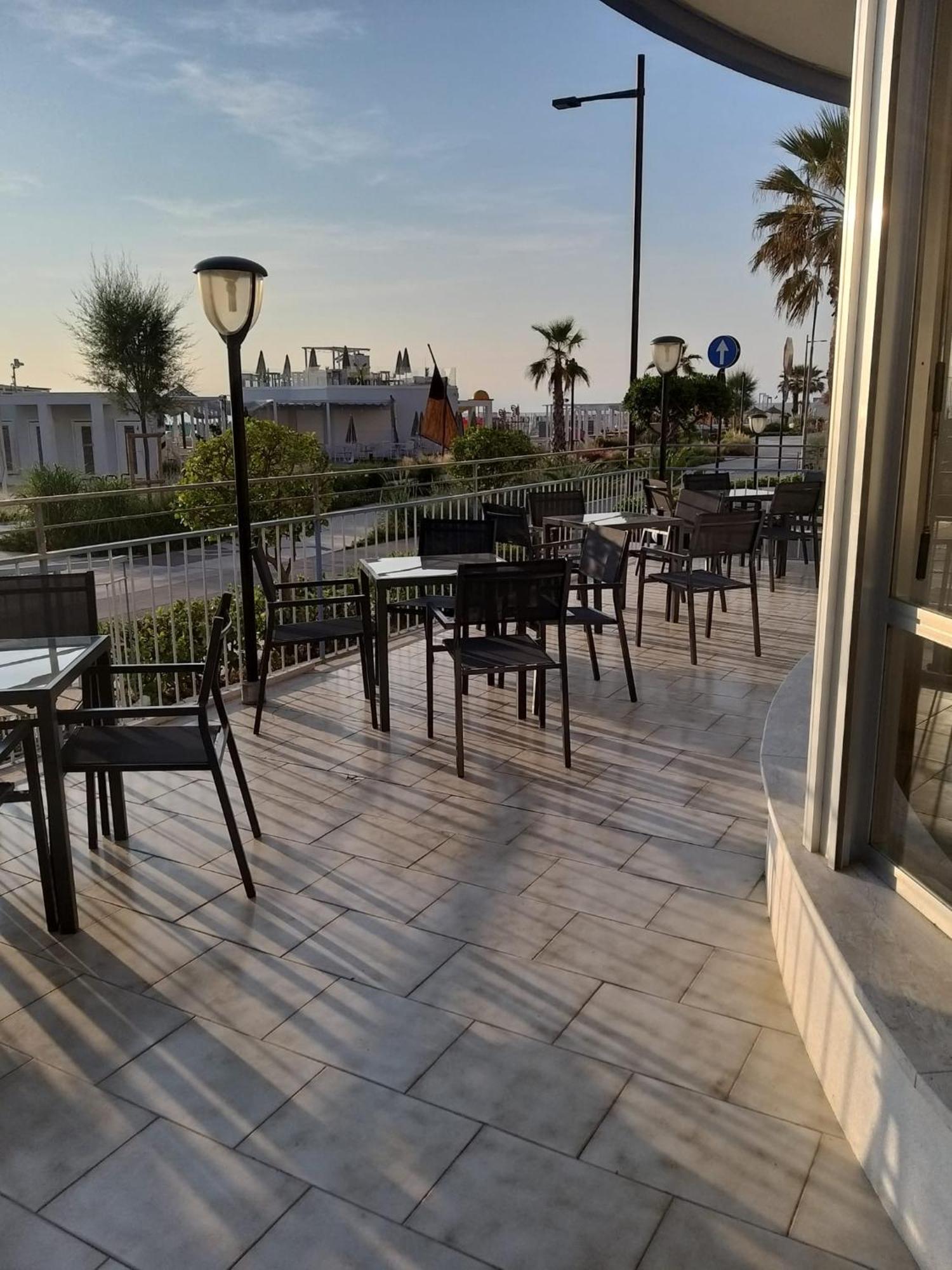 Hotel Ideal Rimini Exterior photo