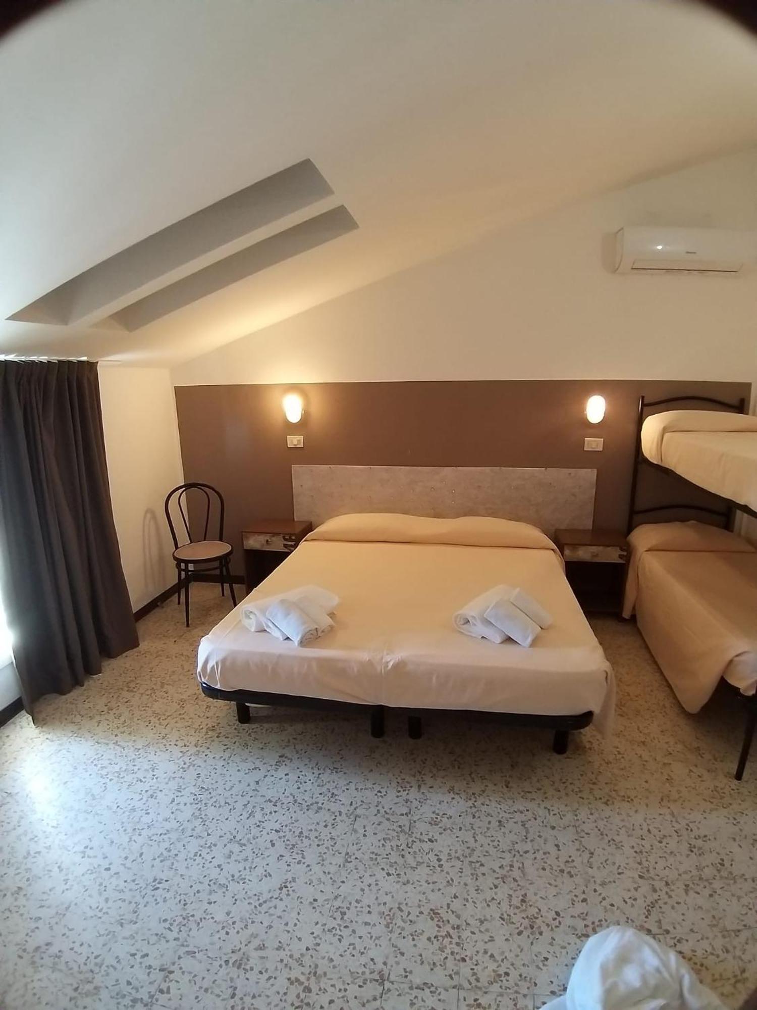 Hotel Ideal Rimini Exterior photo